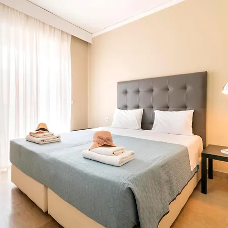 Lefka & Aparthotel